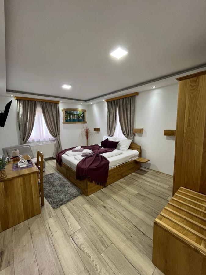 Rustic Inn River Prijeboj Dış mekan fotoğraf